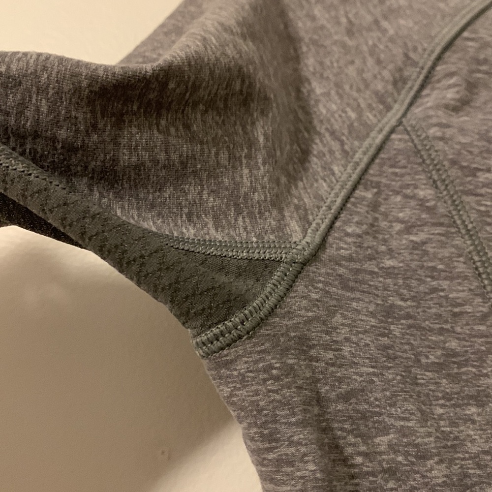 Lululemon Think Fast Pullover - Picture 6 of 10